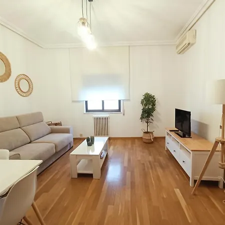 Appartement Pl. Del Angel Junto Pl. Mayor